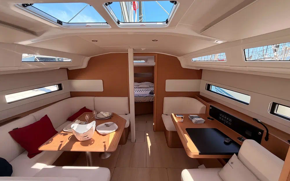 slider 6 Jeanneau Sun Odyssey 415