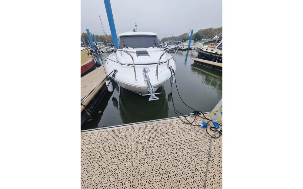 slider 17 Jeanneau NC 37
