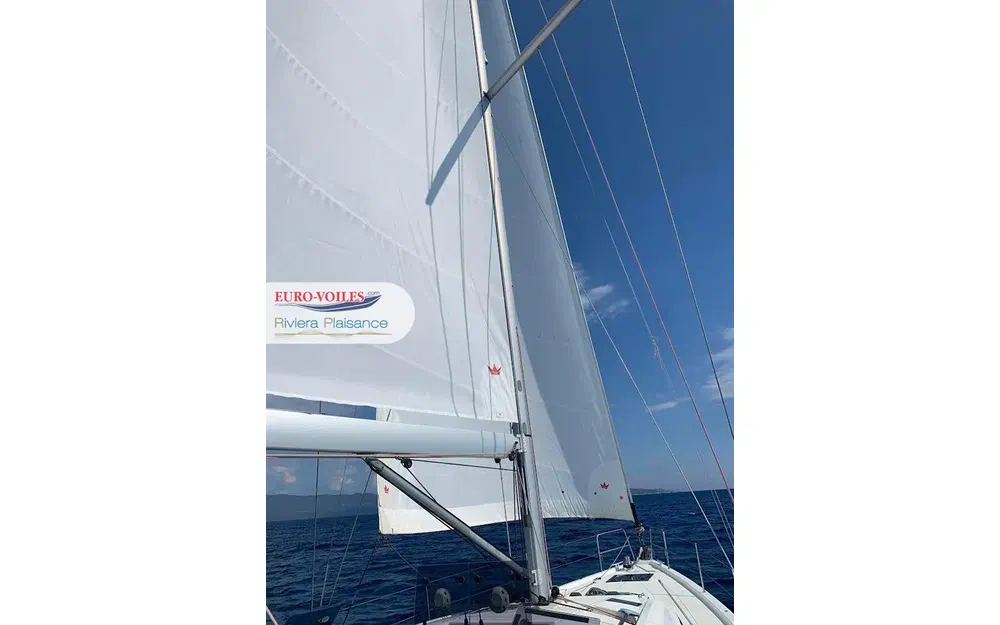 slider 7 Jeanneau 51