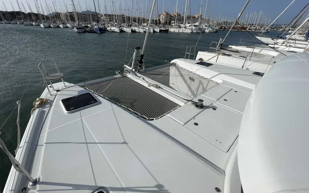 slider 11 Lagoon 42