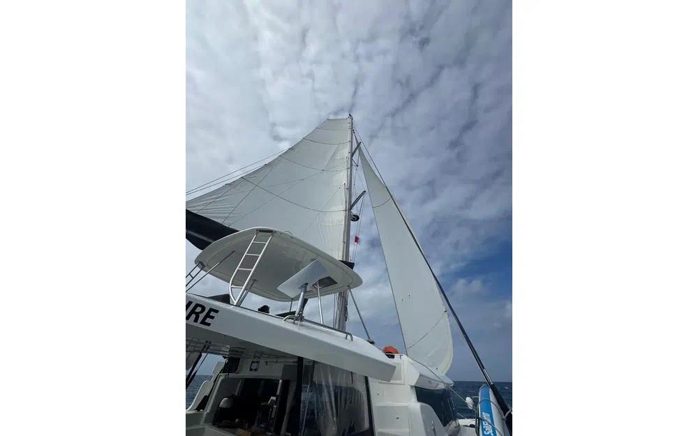 slider 7 Lagoon 46