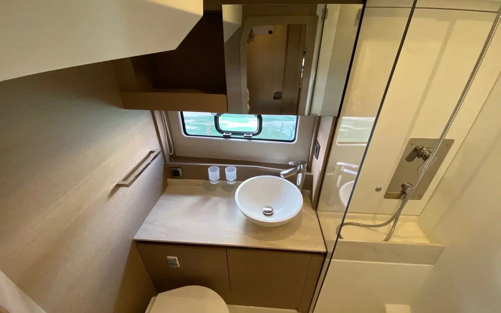 slider 15 Prestige Yachts 420 Fly
