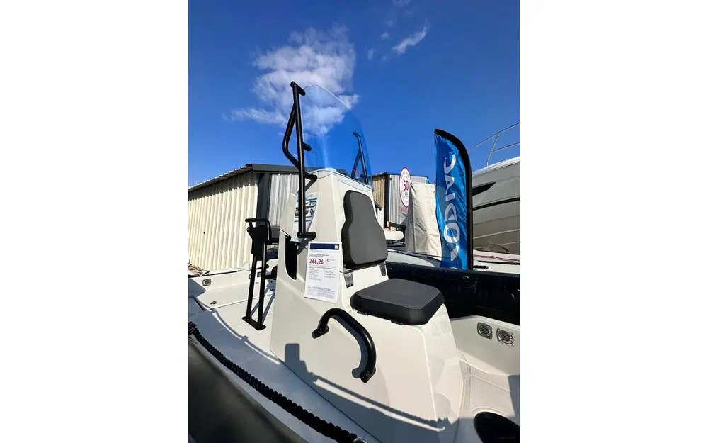 slider 16 Zodiac Pro 5.5