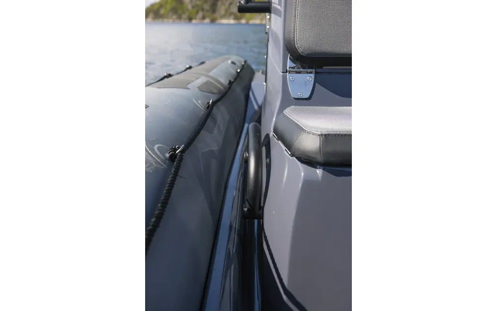 slider 16 Zodiac Pro 7