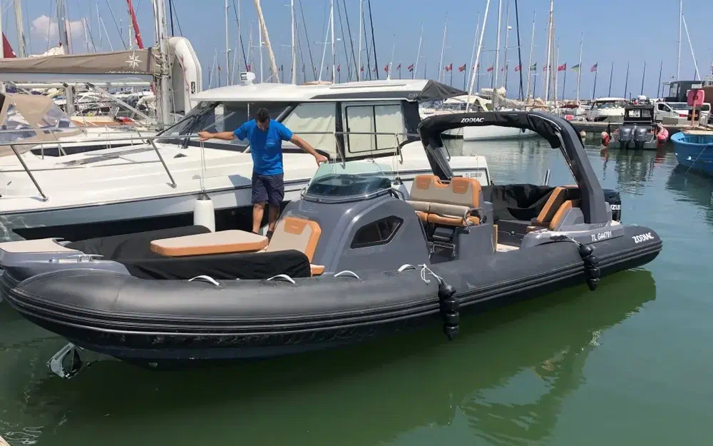 slider 16 Zodiac Medline 9