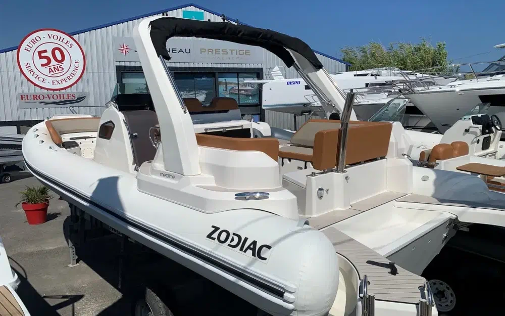 slider 17 Zodiac Medline 9