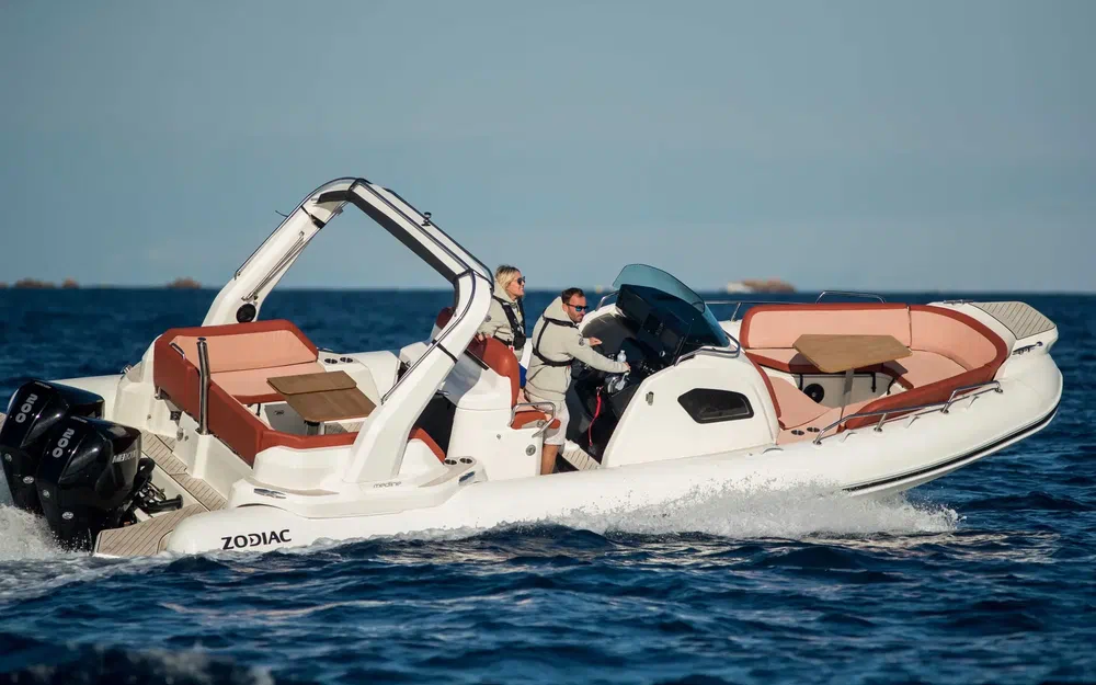 slider 1 Zodiac Medline 9