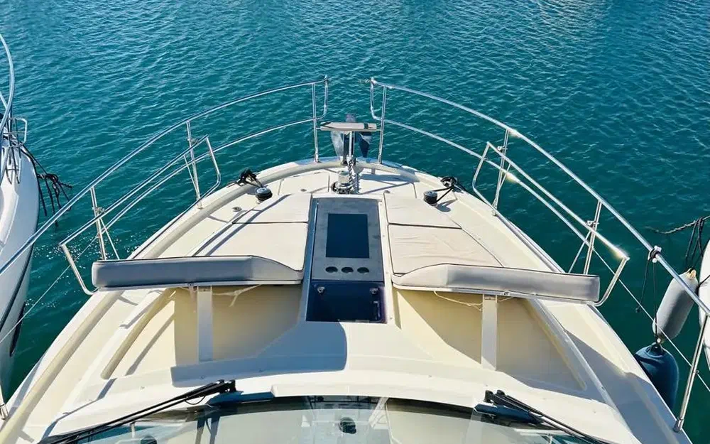 slider 18 Beneteau Monte Carlo 5