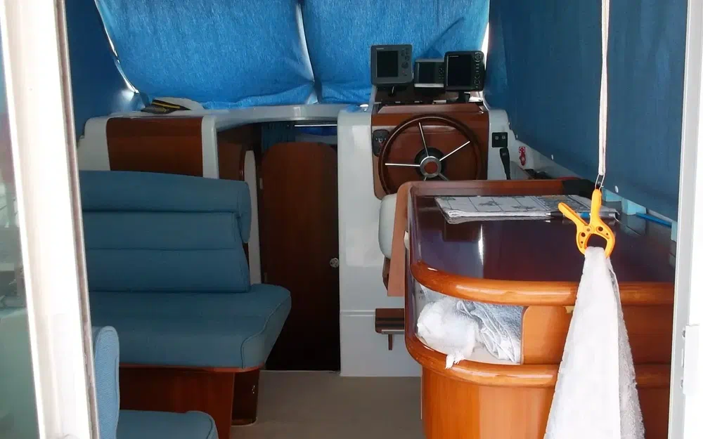 slider 9 Beneteau Antares 7.60