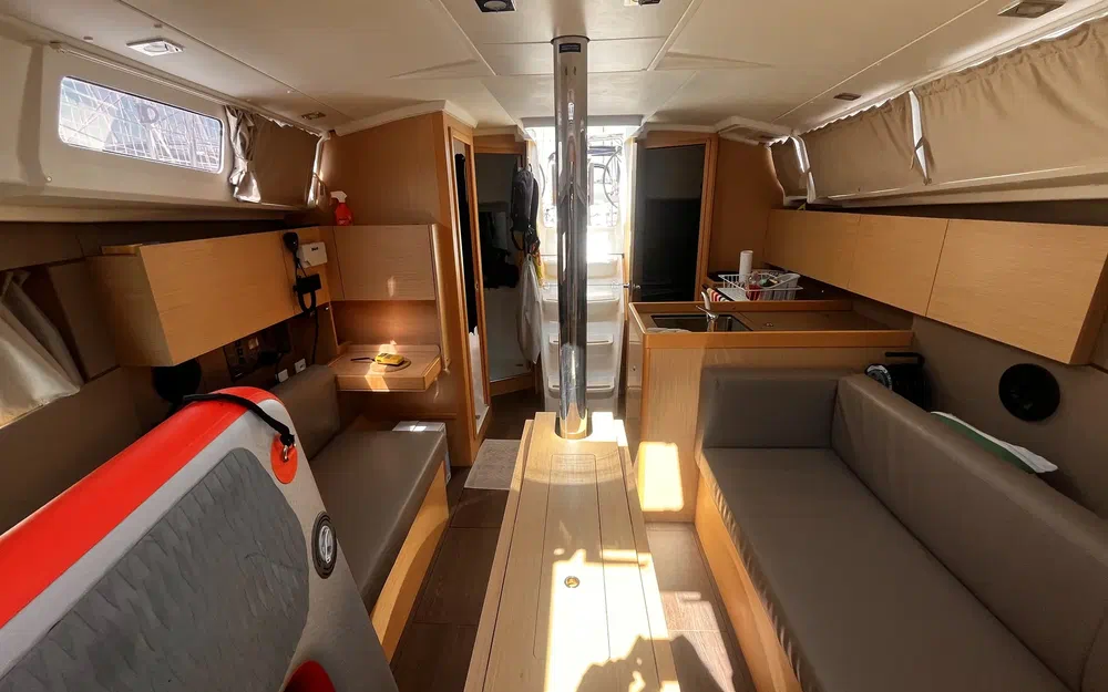 slider 16 Beneteau Oceanis 35.1
