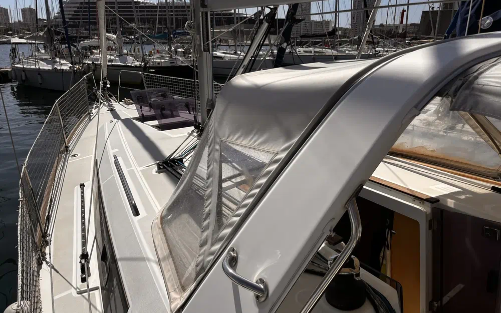 slider 6 Beneteau Oceanis 35.1