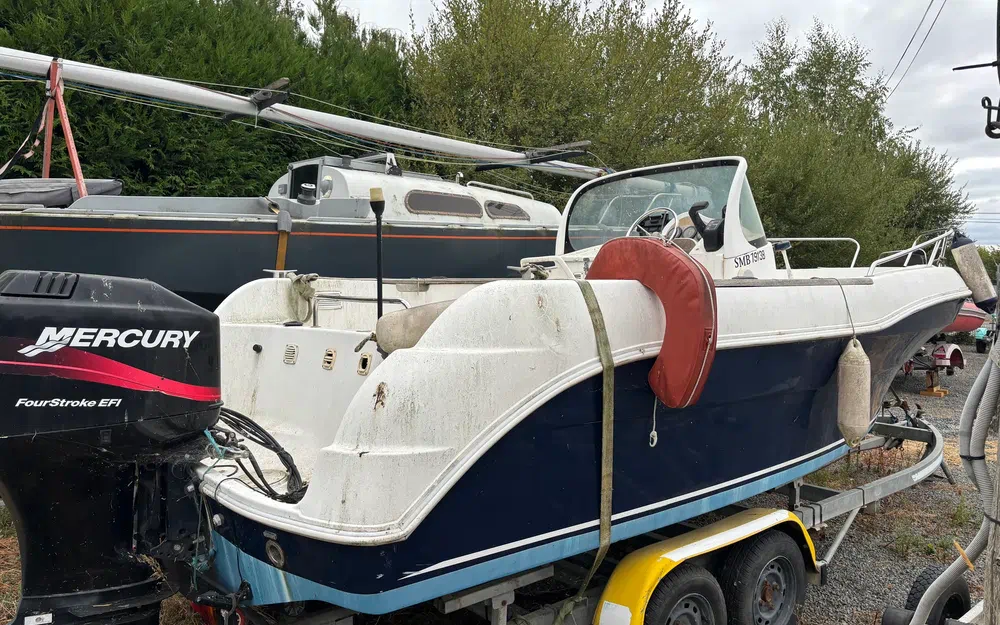 slider 1 Quicksilver 630 Open Commander