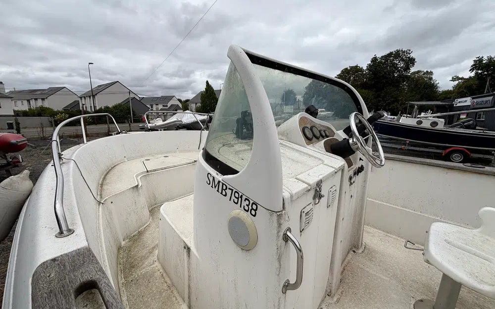 slider 3 Quicksilver 630 Open Commander