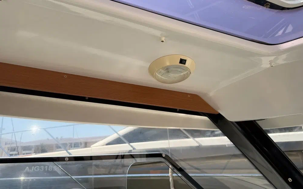 slider 30 Jeanneau Merry Fisher 645