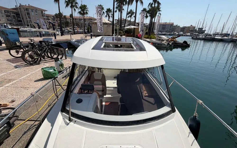 slider 32 Jeanneau Merry Fisher 645