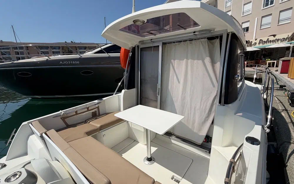 slider 54 Jeanneau Merry Fisher 645