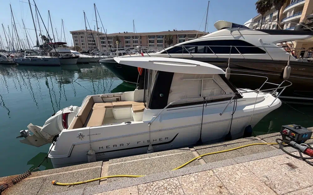 slider 64 Jeanneau Merry Fisher 645