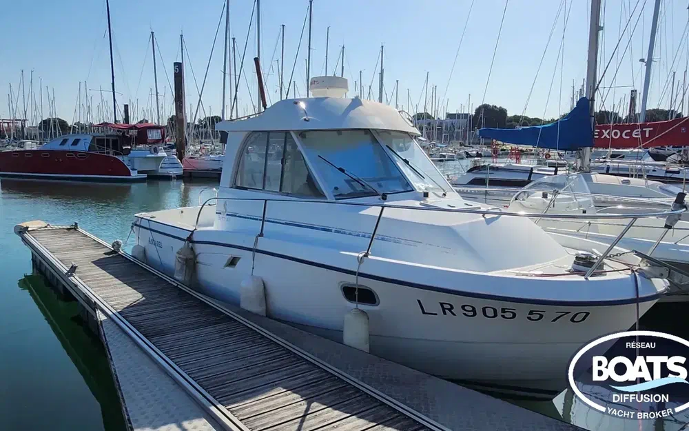 slider 0 Beneteau Antares 7