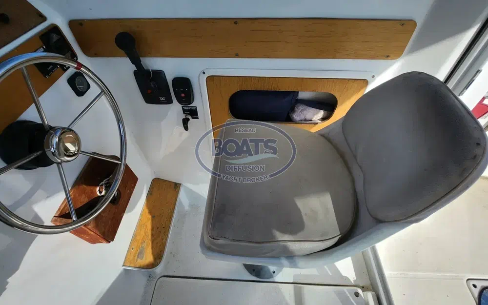 slider 7 Beneteau Antares 7