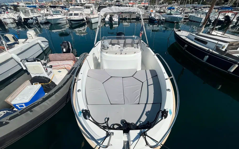 slider 3 Jeanneau Cap Camarat 5.5 CC Serie 2