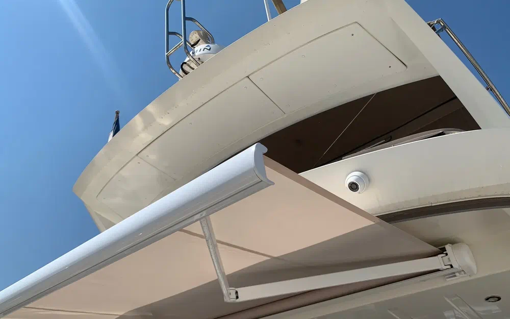 slider 16 Prestige Yachts 500 Fly