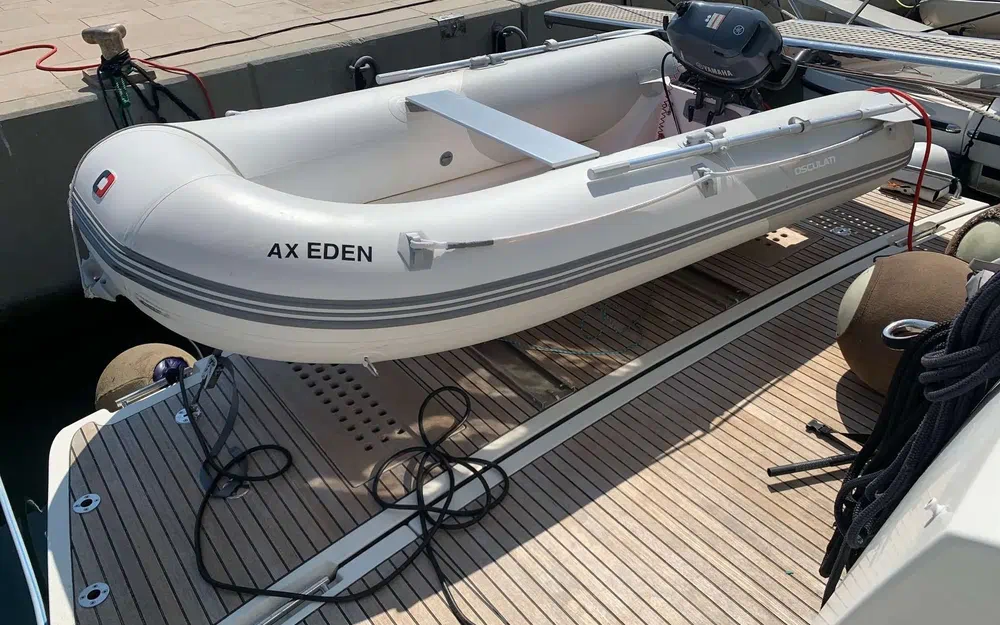slider 3 Prestige Yachts 500 Fly