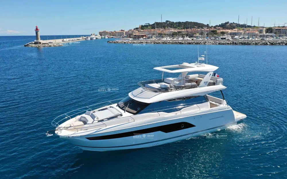 slider 0 Prestige Yachts PRESTIGE 630