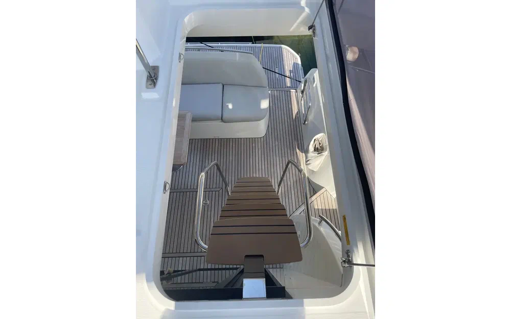 slider 14 Prestige Yachts 420 Fly