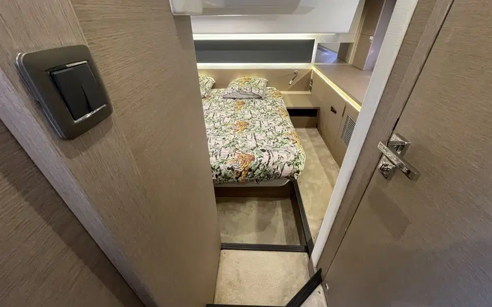 slider 37 Prestige Yachts 420 Fly