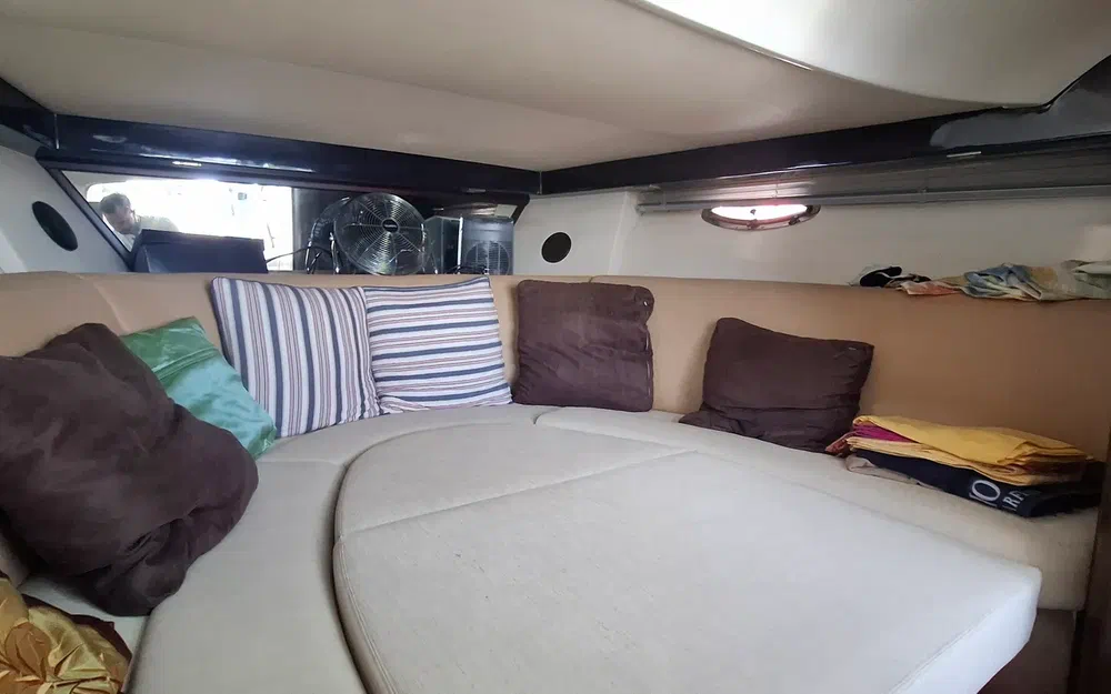 slider 4 Rio Yachts 32 BLU