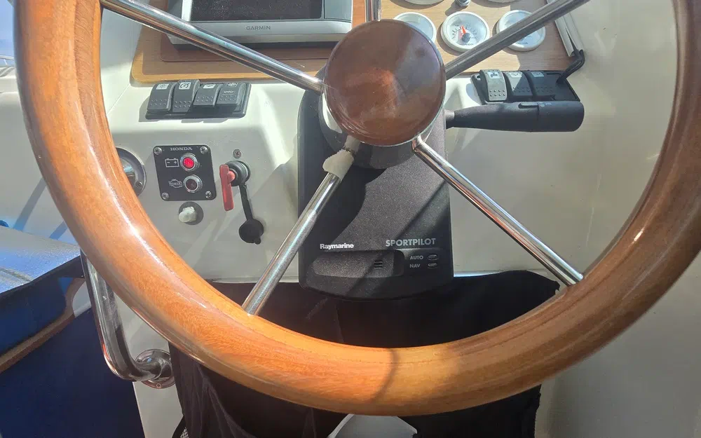slider 20 Jeanneau Merry Fisher 725