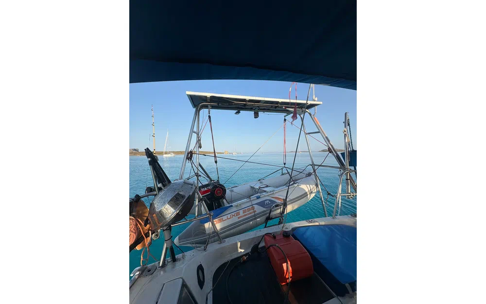 slider 8 Jeanneau Voyage 12.50