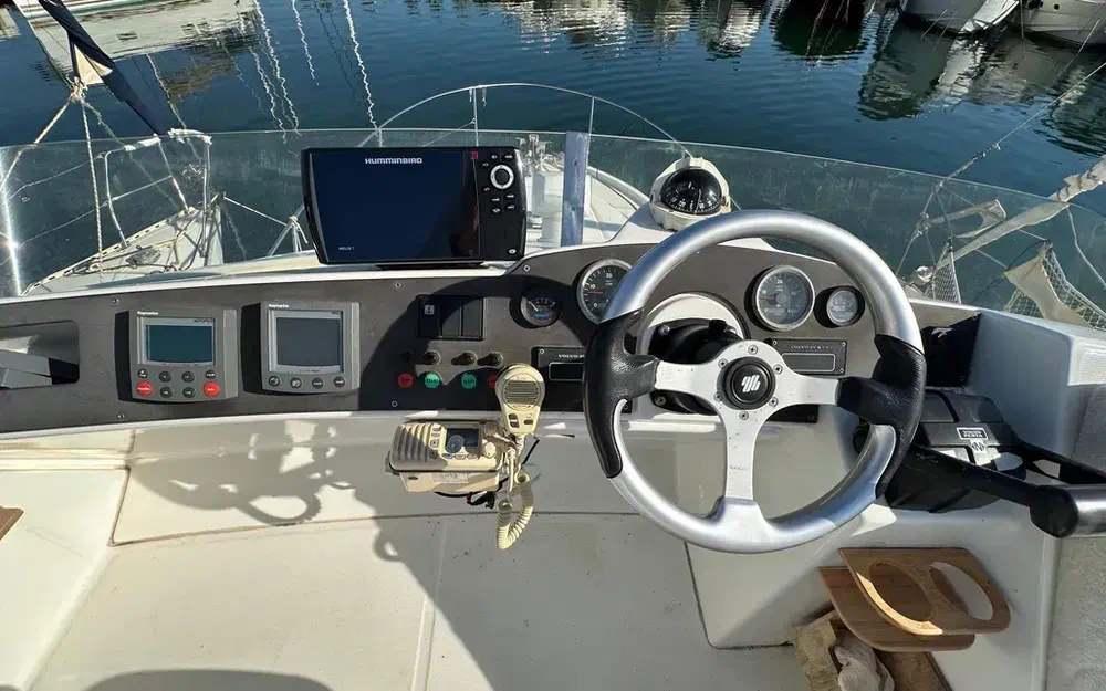 slider 7 Beneteau Antares 980 Fly