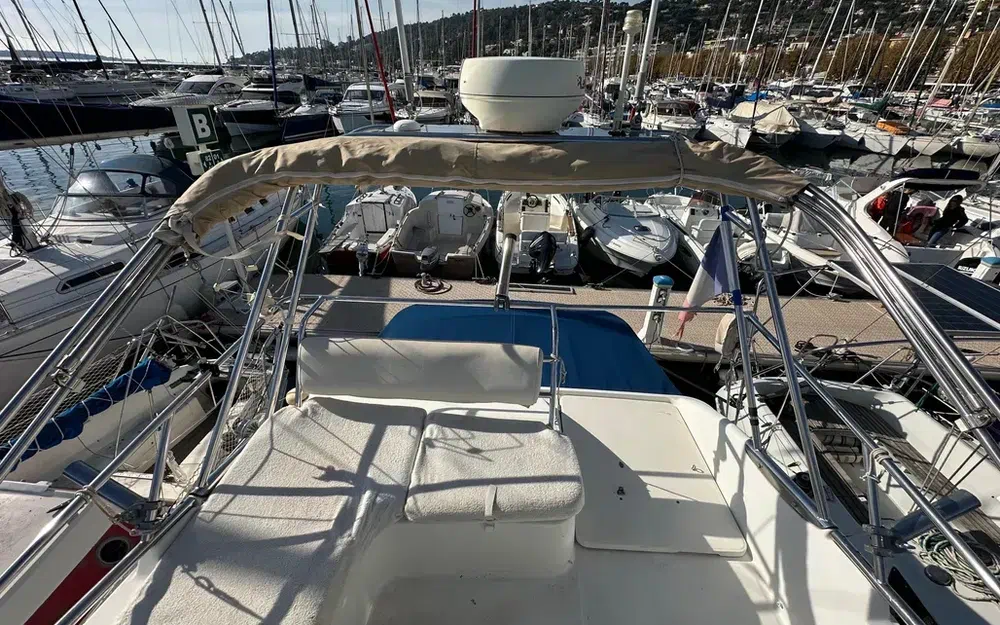 slider 8 Beneteau Antares 980 Fly