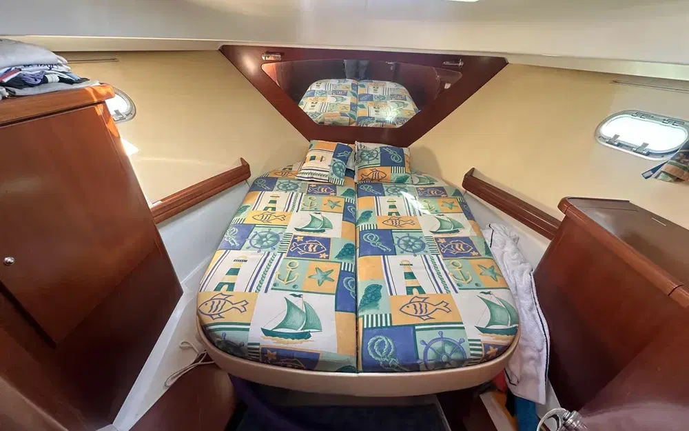slider 21 Beneteau Antares 980 Fly
