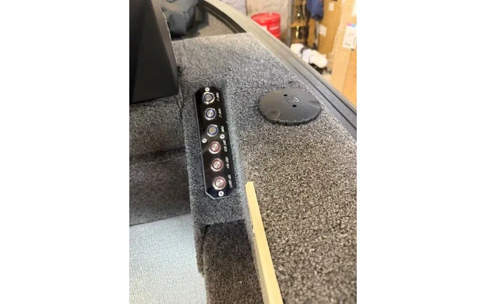 slider 5 Powerboat X LINER 460 SC