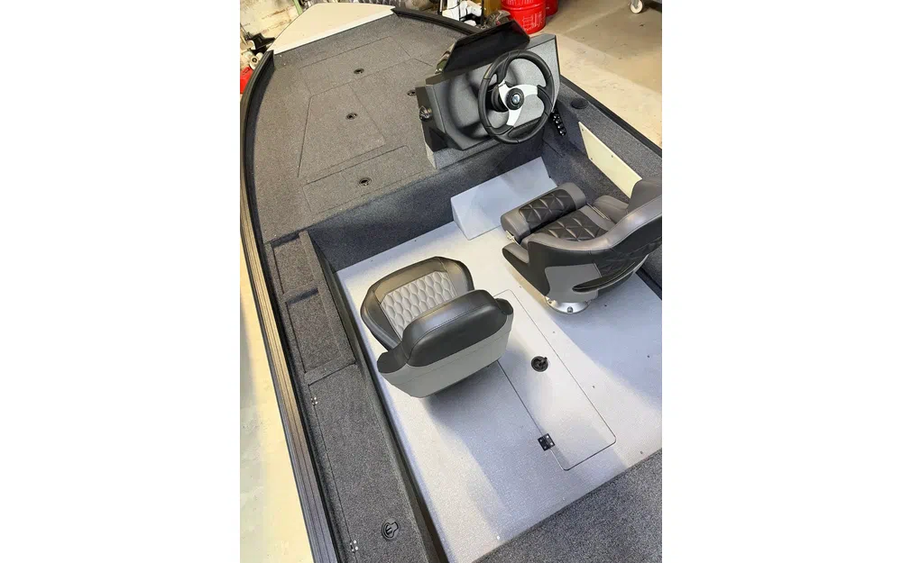 slider 2 Powerboat X LINER 460 SC
