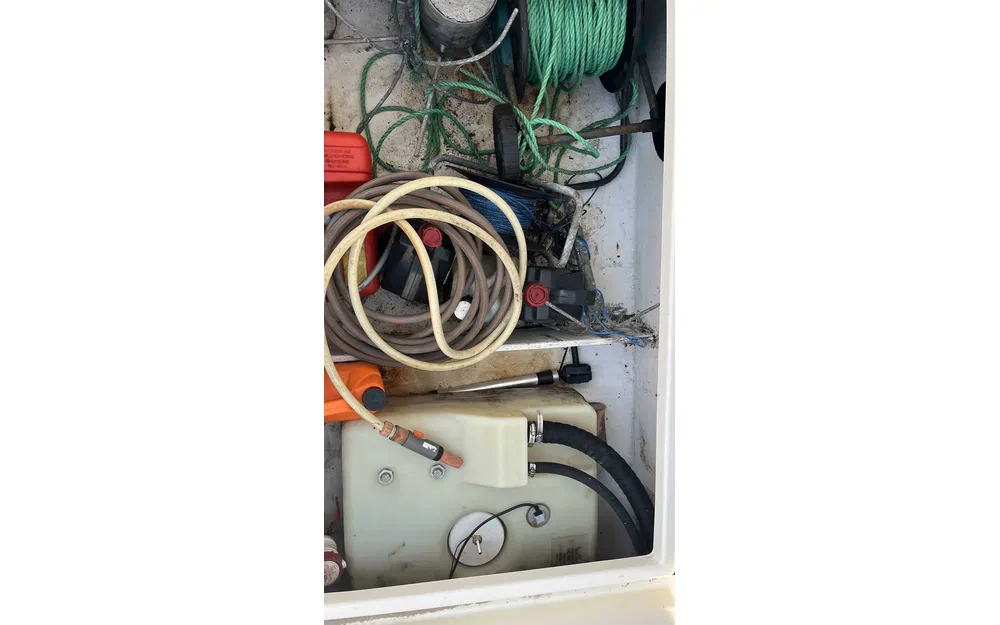 slider 7 Quicksilver 640 Pilothouse