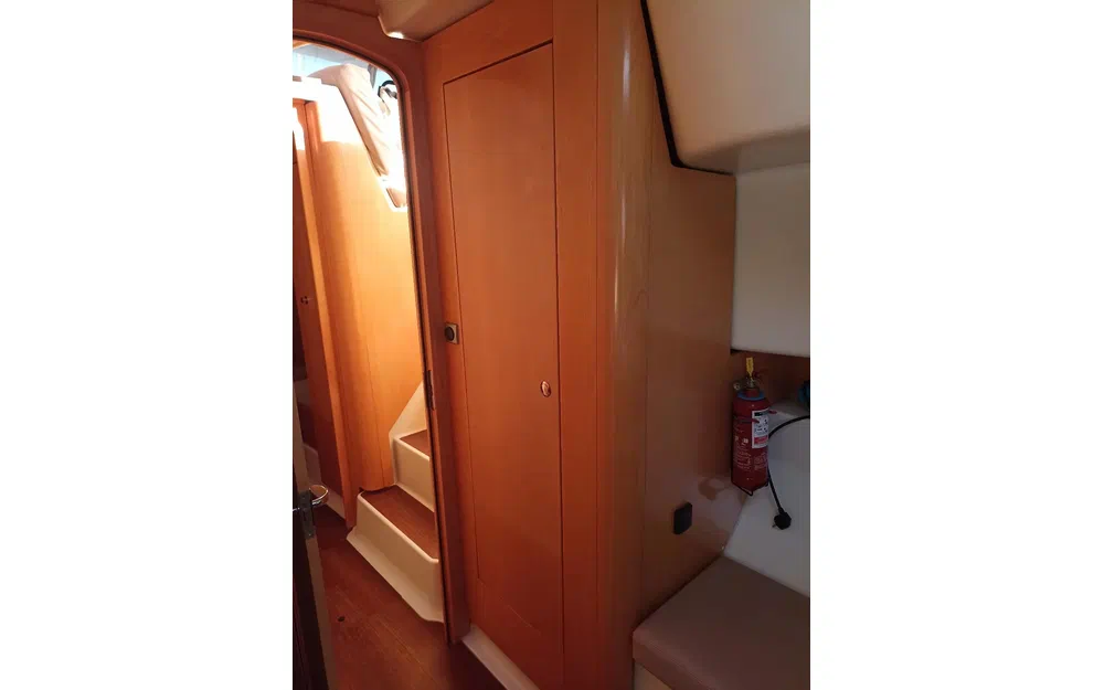 slider 5 Fountaine Pajot Orana 44