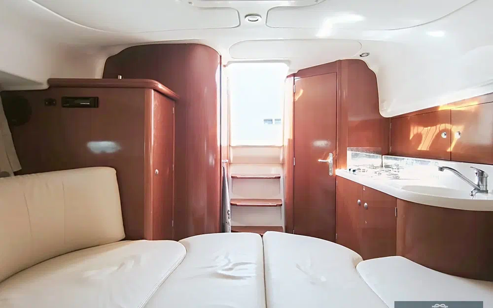 slider 12 Jeanneau Leader 805