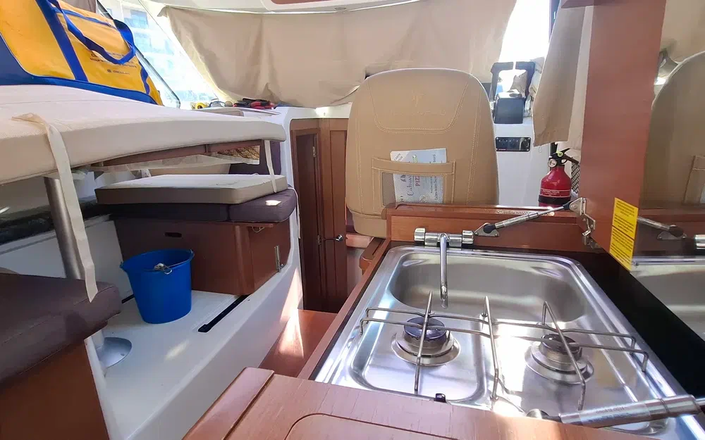 slider 2 Jeanneau Merry Fisher 855 Marlin