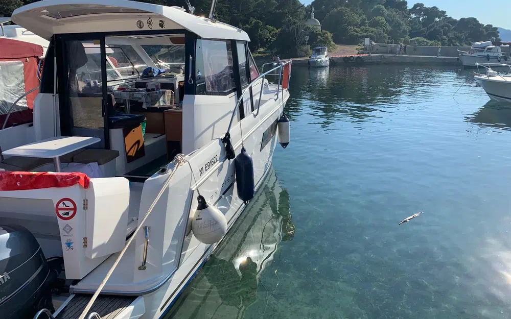 slider 12 Jeanneau Merry Fisher 855 Marlin