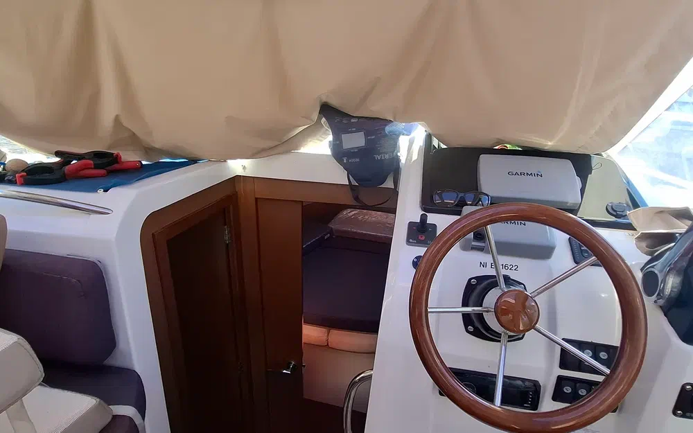 slider 1 Jeanneau Merry Fisher 855 Marlin