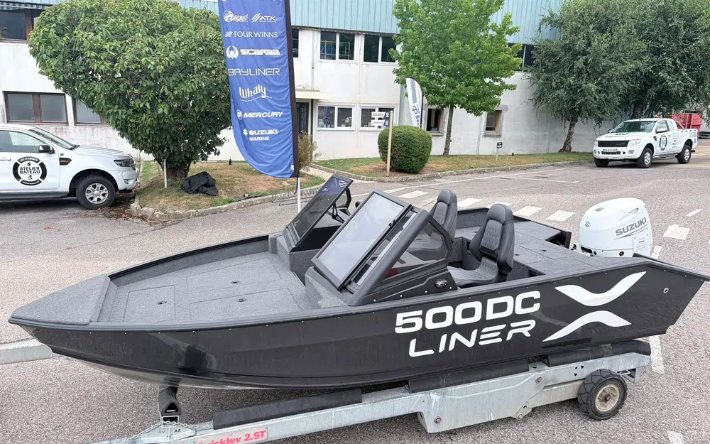 slider 0 Powerboat X-LINER 500 DC