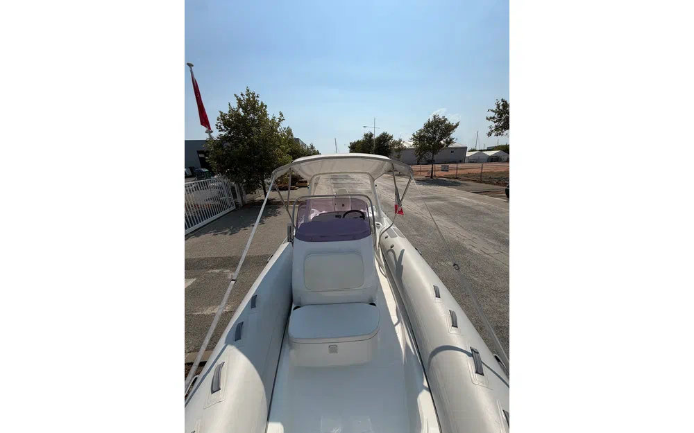 slider 13 Brig Eagle 650