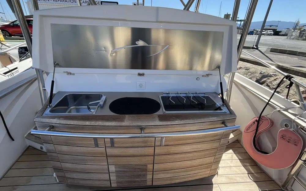 slider 6 Sessa Marine Key Largo 36