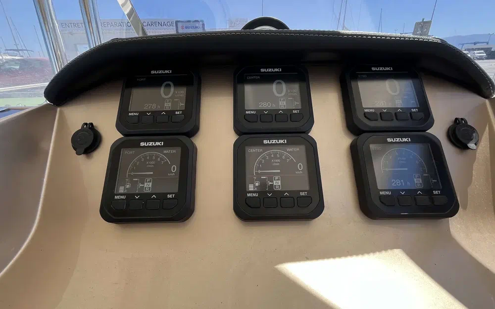 slider 8 Sessa Marine Key Largo 36