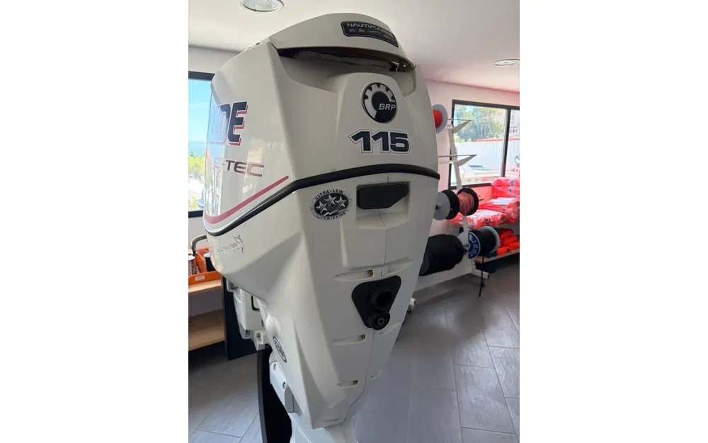 slider 3 EVINRUDE 115 V4