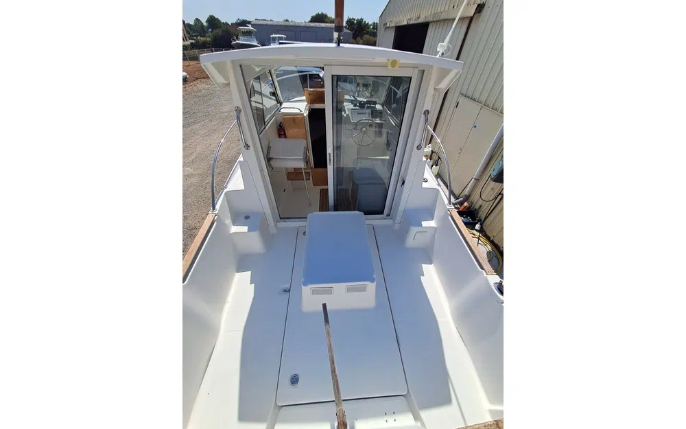 slider 3 Beneteau Antares S6TF