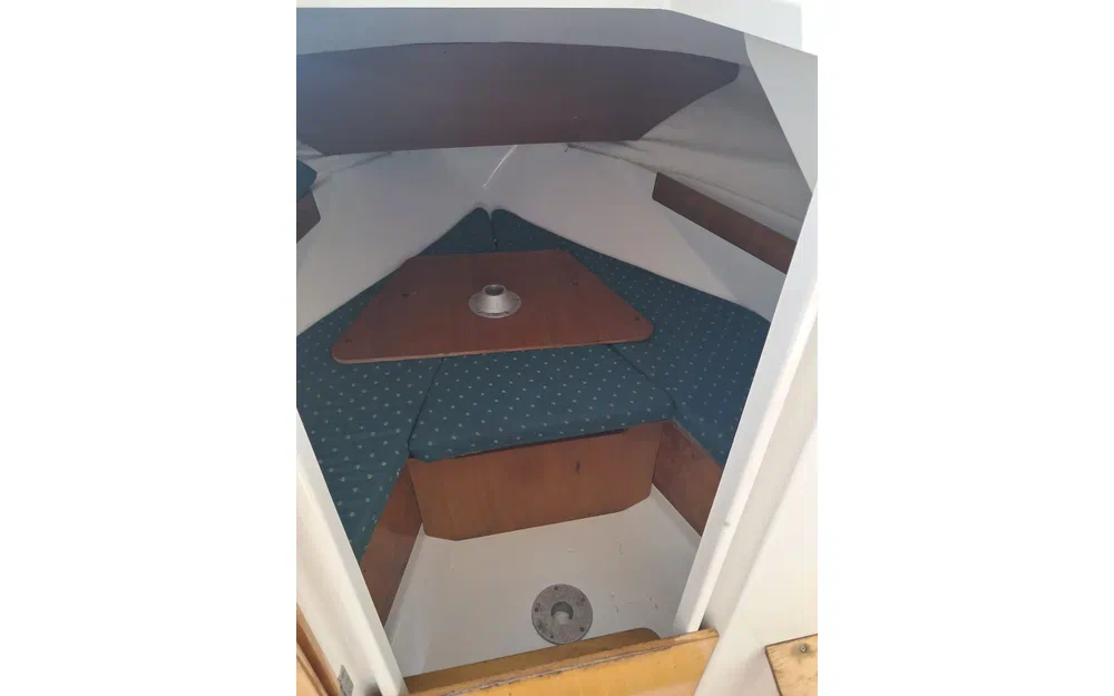 slider 6 Beneteau Antares S6TF